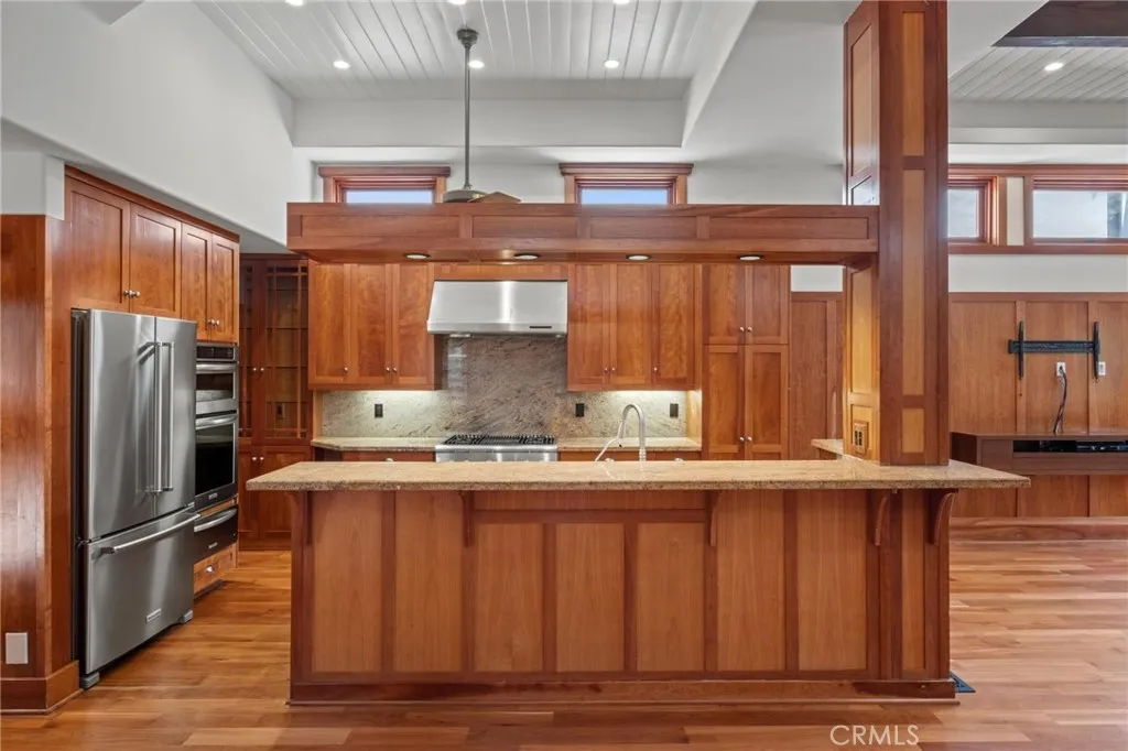 401 8th Street, Manhattan Beach, California 90266 home-pic-12